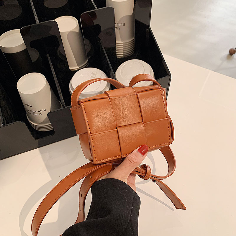 LATTICE – THE WOVEN CROSSBODY (SMALL)