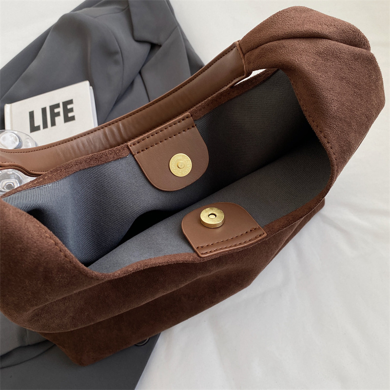 SUEDE - THE DAILY LEATHER TOTE