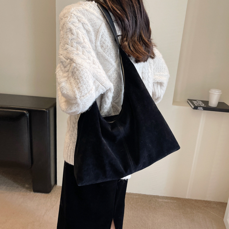 SUEDE - THE DAILY LEATHER TOTE (ZIPPER)