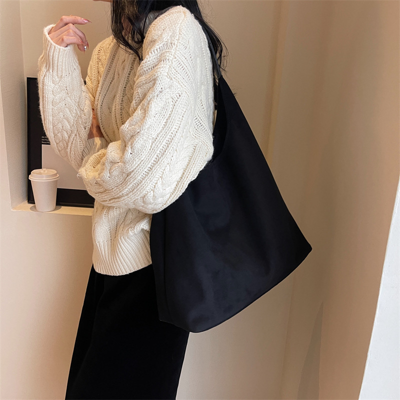 SUEDE - THE DAILY LEATHER TOTE