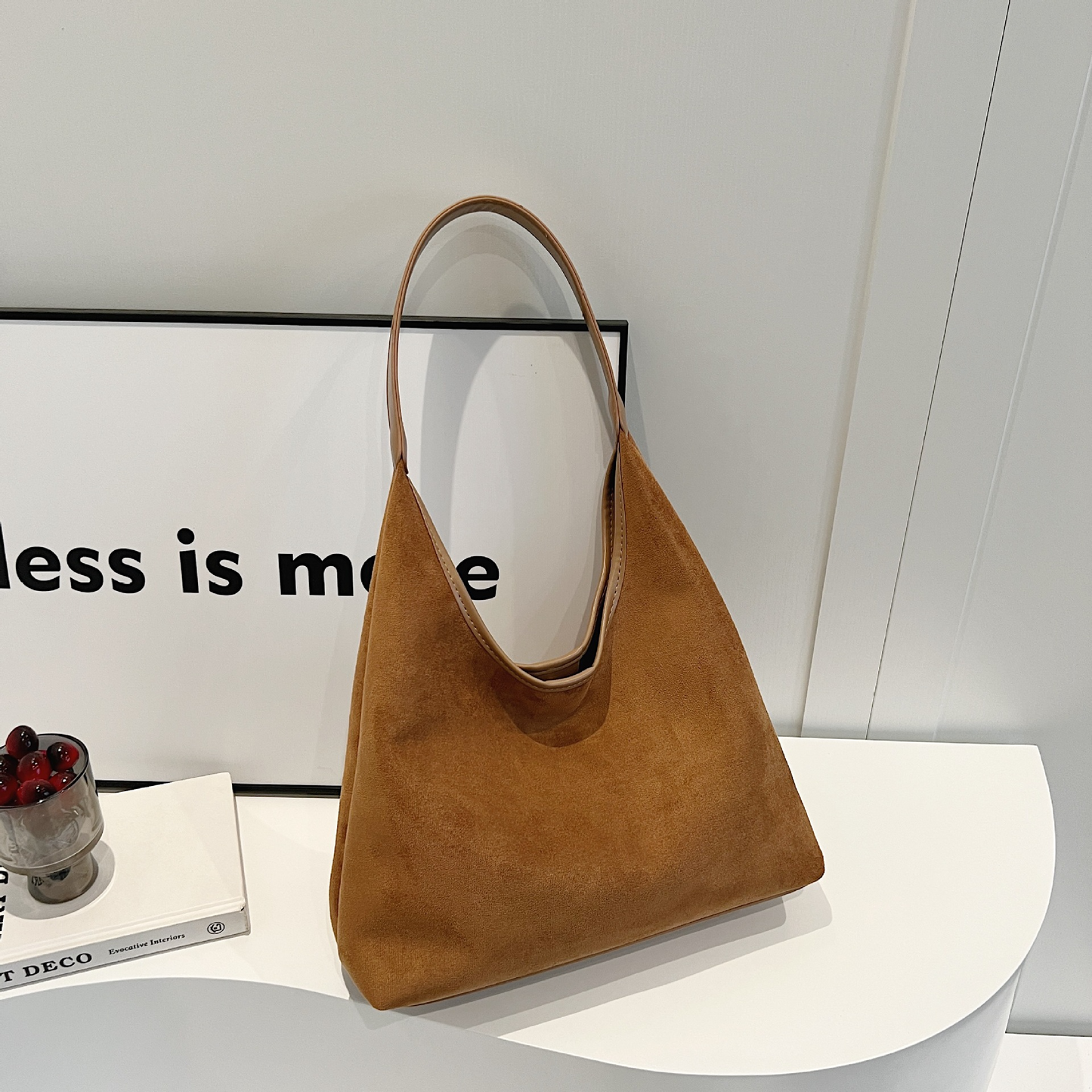 SUEDE - THE DAILY LEATHER TOTE