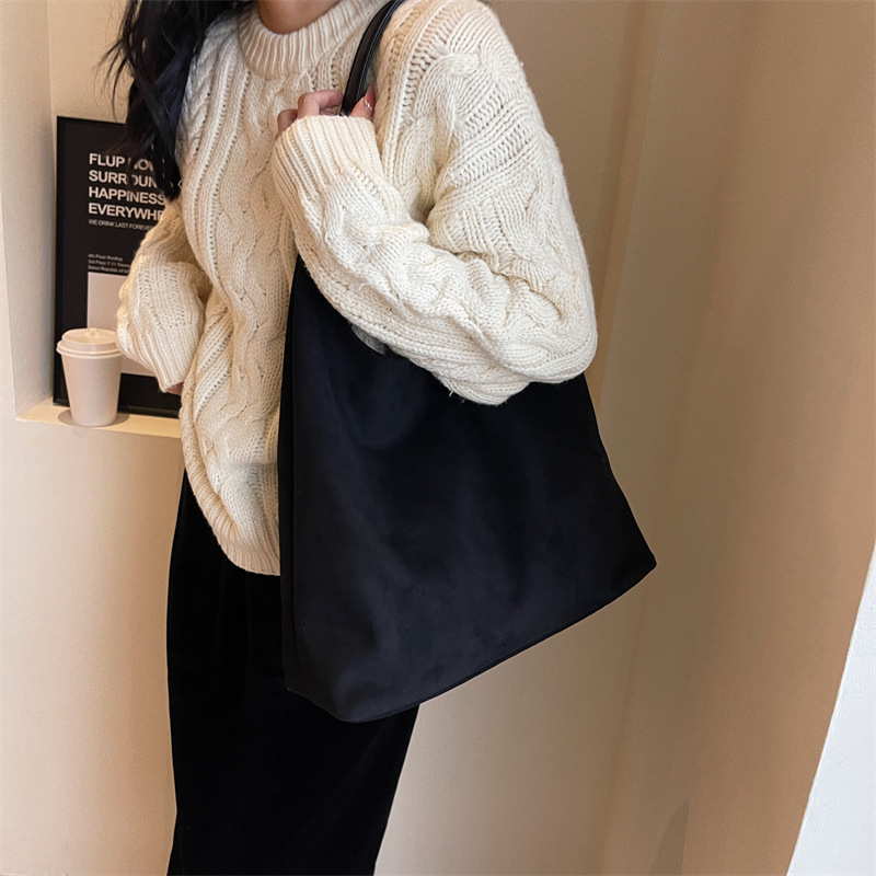 SUEDE - THE DAILY LEATHER TOTE