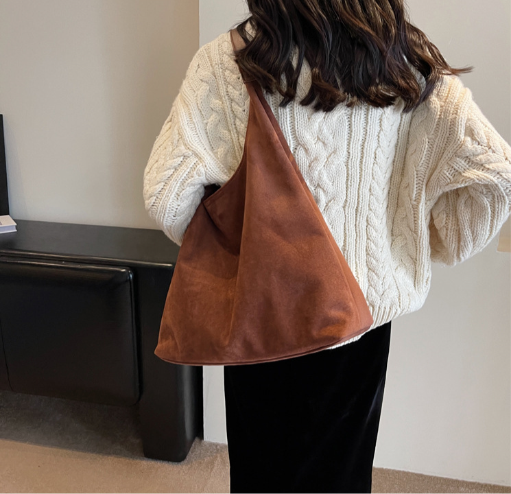 SUEDE - THE DAILY LEATHER TOTE