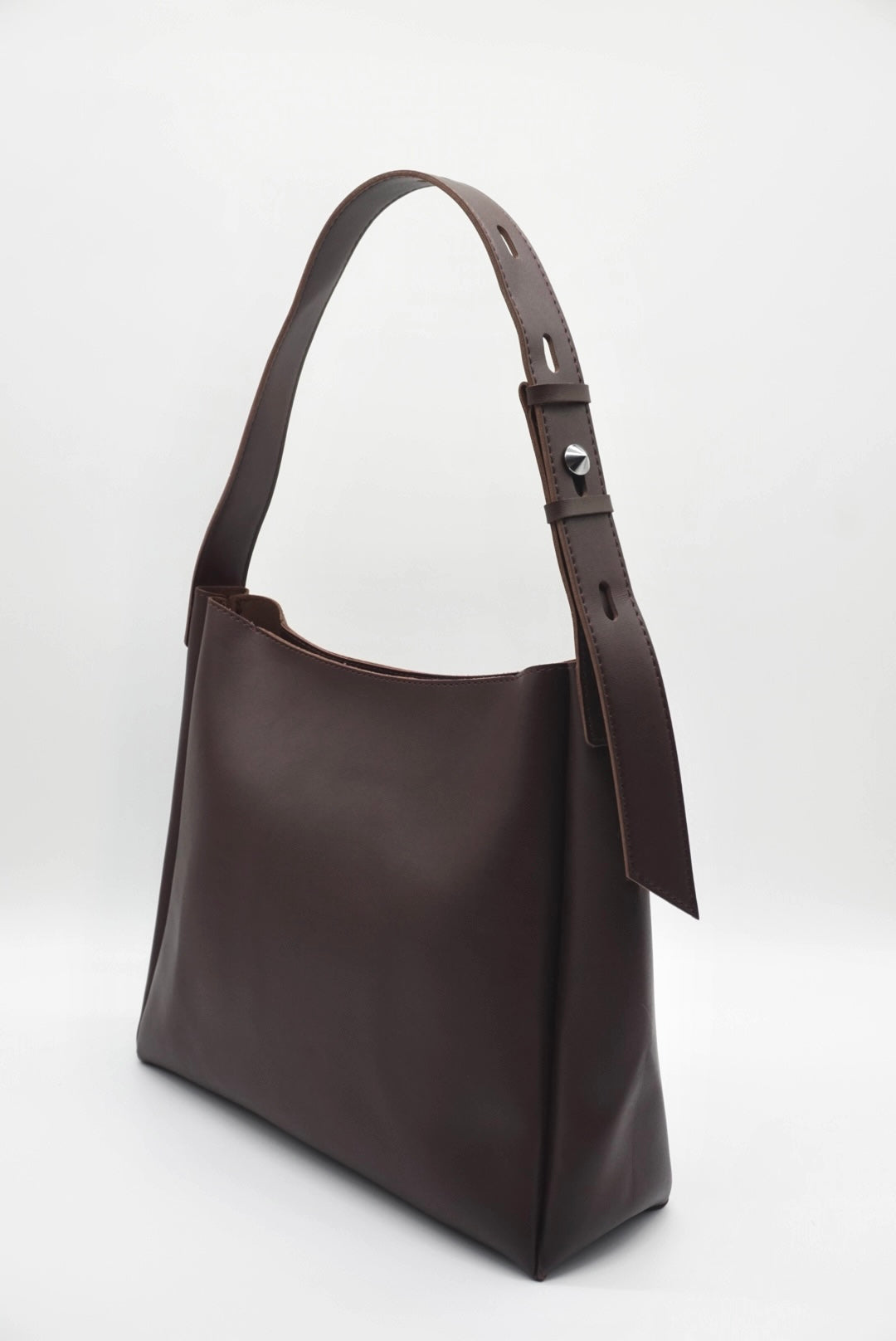 BELLA - THE DAILY CLASSY BAG