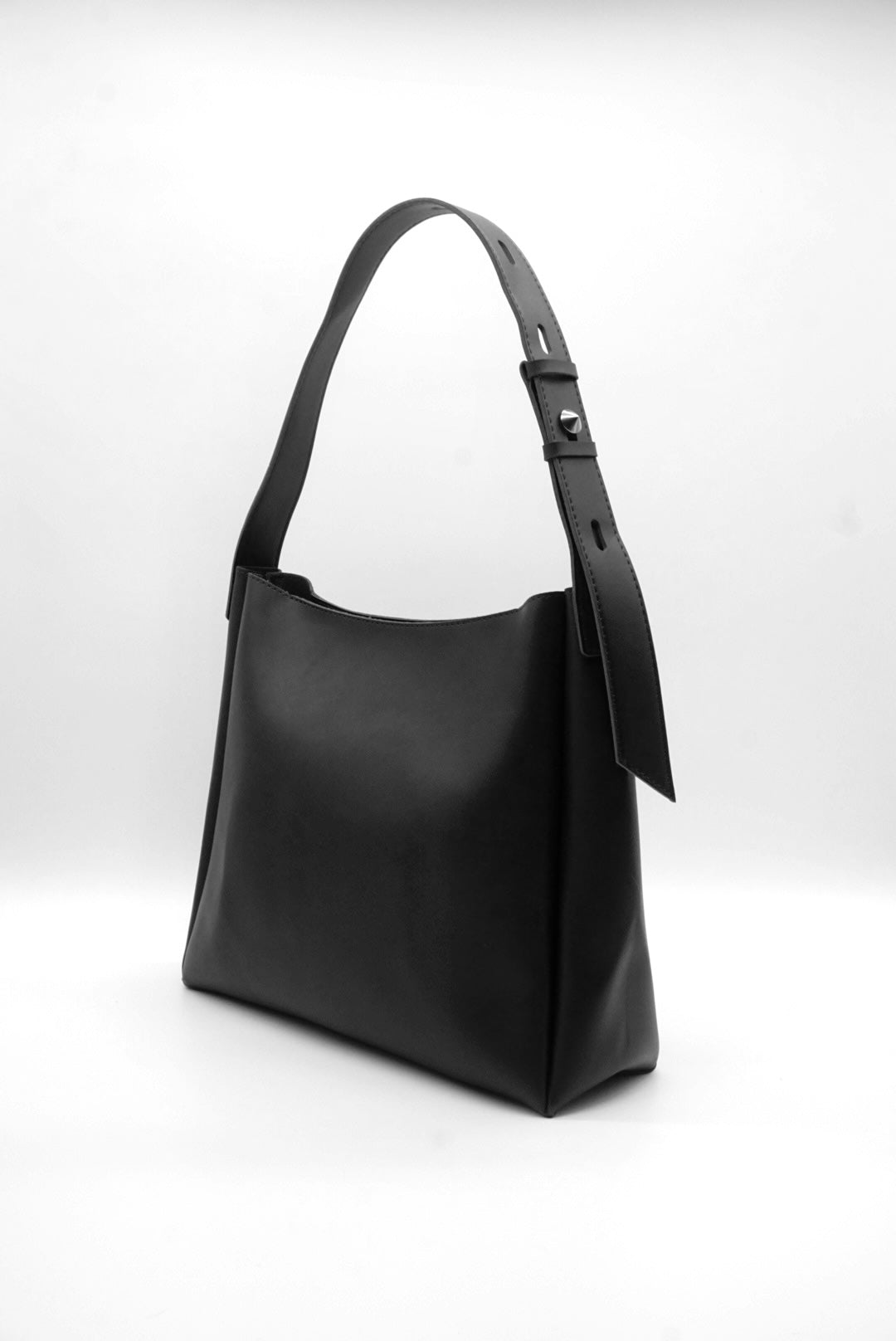 BELLA - THE DAILY CLASSY BAG