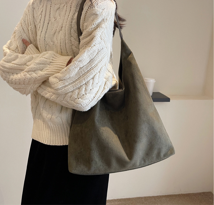 SUEDE - THE DAILY LEATHER TOTE