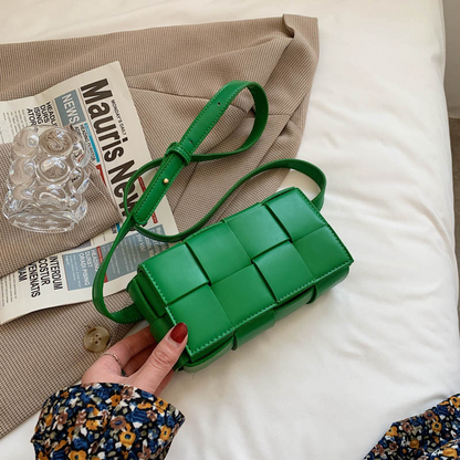 LATTICE – THE WOVEN CROSSBODY (MEDIUM)